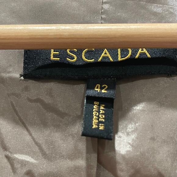 Escada Brikenan Blazer Jacket in Taupe Virgin Wool Size 42 - Picture 3 of 4